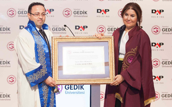 İstanbul Gedik Üniversitesi ilk “Fahri Doktora” unvanını verdi
