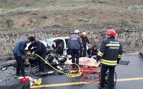 Erzurum’da katliam gibi kaza: 5 ölü, 10 yaralı