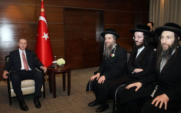 Erdoğan İsrail'i tanımayan Musevi Cemaati üyeleriyle görüştü