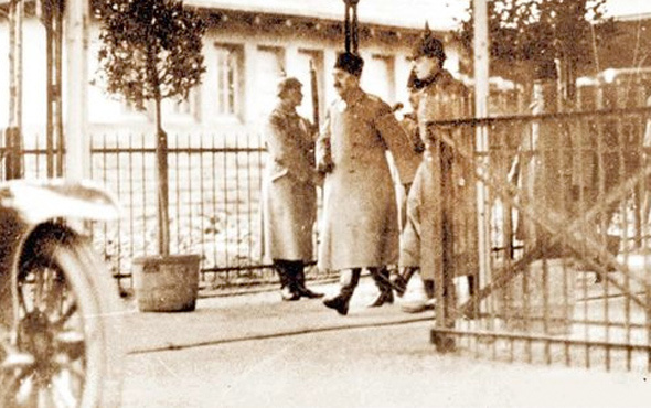 İşte Vahdettin'in Mustafa Kemal'e Samsun talimatının orjinal belgesi