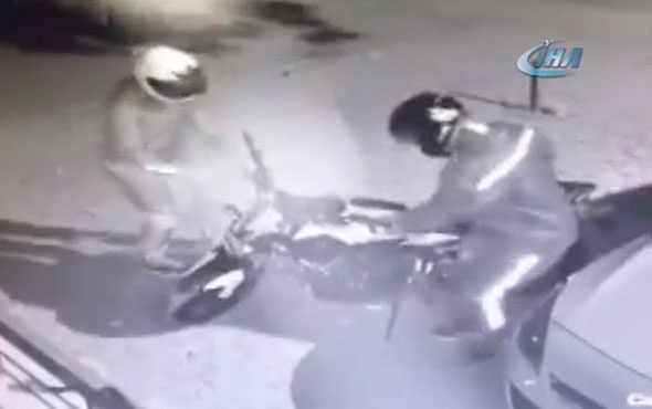 Ümraniye'de 35 bin TL'lik motosikleti böyle çaldılar! 