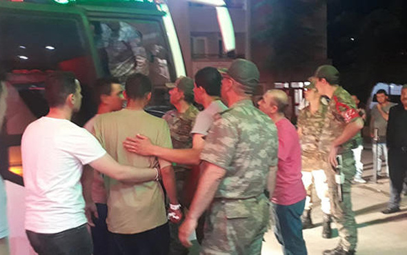 Amasya'da 81 asker hastaneye kaldırıldı