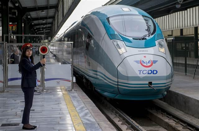 Afyon Ankara hızlı tren kaç saat sürecek TCDD bilet kaç para?