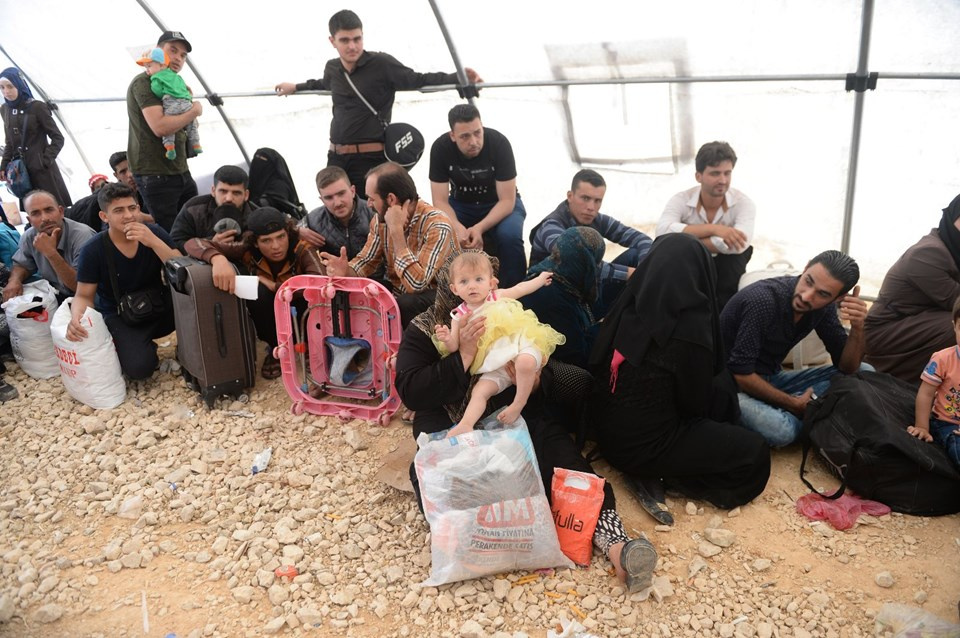 74 bin Suriyeli Bayram için ülkelerine gidiyor