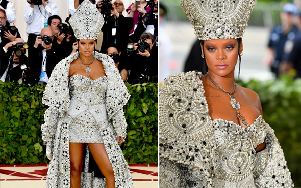 Rihanna'nın süper minisi olay oldu gözleri şaşı etti
