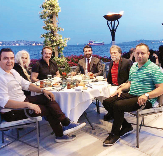 Orhan Gencebay Ahmet Hakan'a için döktü 'Beni solcu bilirler...'