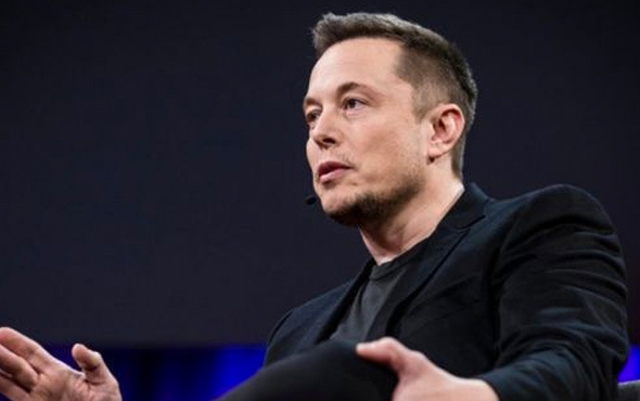 Elon Musk, Tesla'dan adam çıkarıyor!