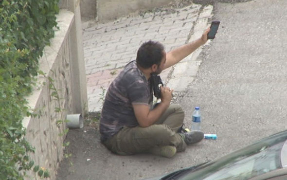 Ankara'da hareketli saatler! Kafasına silah dayadı