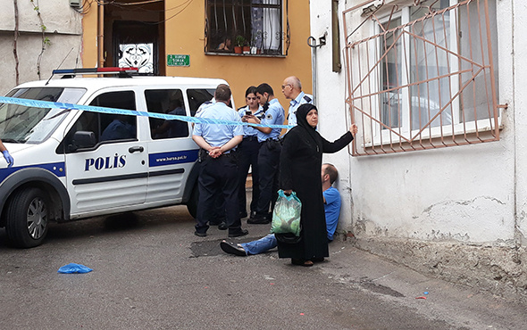 Bursa'da vahşet: Bebeğinin yanında hunharca öldürdüler!