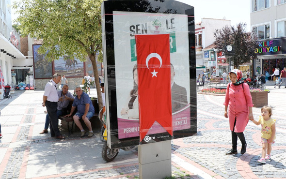 Edirne'de HDP'nin seçim reklamlarına böyle tepki göserdiler