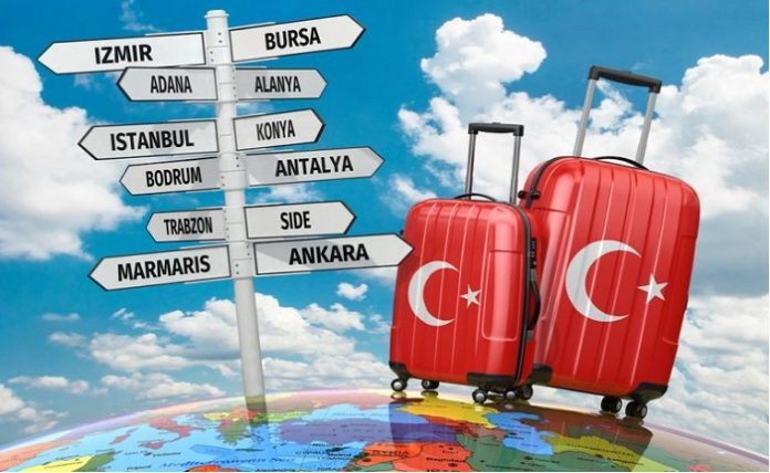 Türkiye'ye  ilk 4 ayda 7,8 milyon turist geldi