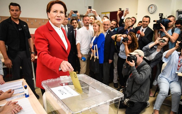 Meral Akşener oyunu kullandı mesajını verdi