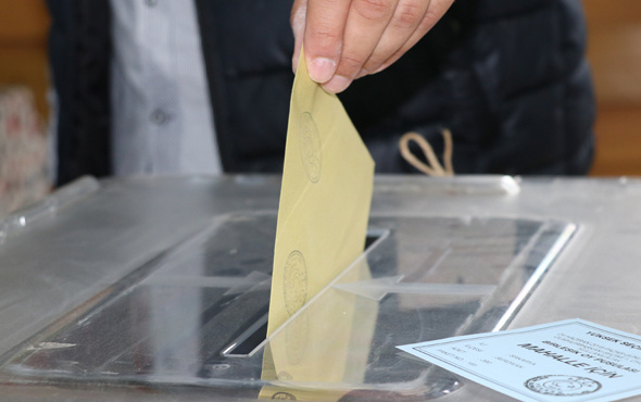 İki ilde önceden basılmış oy pusulaları iddiası yalan çıktı