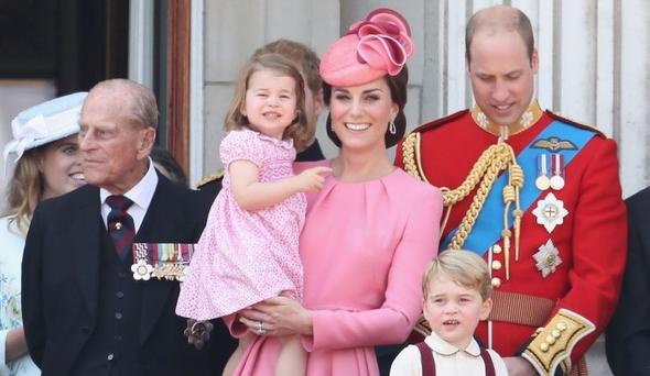 Bu haber dünyası sarstı Kate Middleton dördüncü kez hamile!