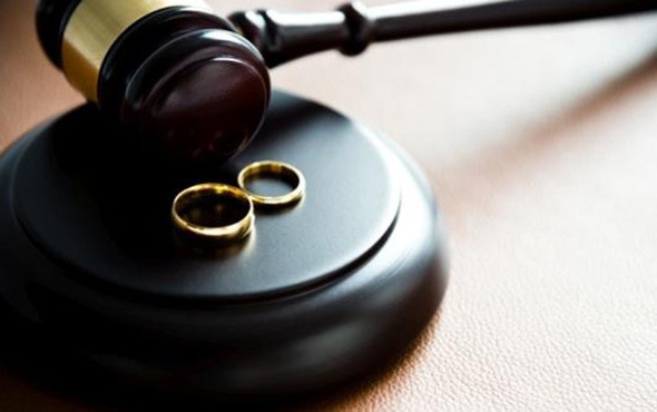 Türkiye'de ikinci kez oldu: Boşanma davasında çarpıcı karar!