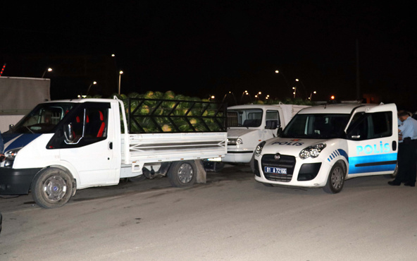 Adana'da karpuz hırsızlarına operasyon