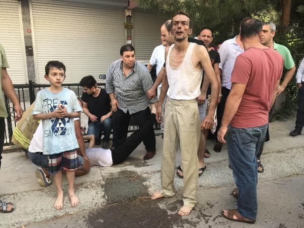 Çocuklarını aşağı attı! İstanbul'da dehşet anları