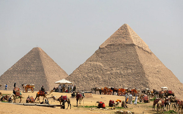 Mısır'da gizemli bir lahit bulundu 