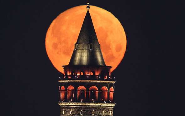 Ay tutulması İstanbul'da nerede izlenir en net görüntü