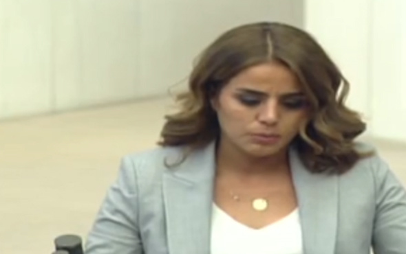 HDP'li Ayşe Acar Başaran milletvekili yeminini 22 saniyede tamamladı!
