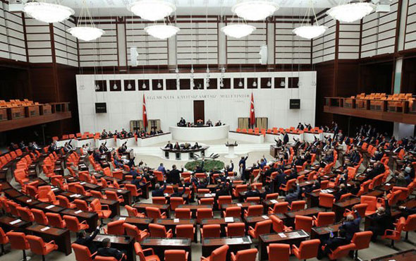 Yeni kabine listesi saat kaçta açıklanacak Meclis canlı yayın saati 