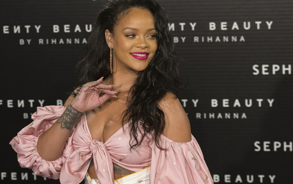 Rihanna: Kalçalarımı kaybetmek istemiyorum
