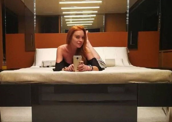 Lindsay Lohan Türk sevgili iddialarına yanıt verdi