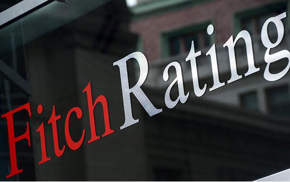 Fitch'ten Yunanistan'a not kıyağı!