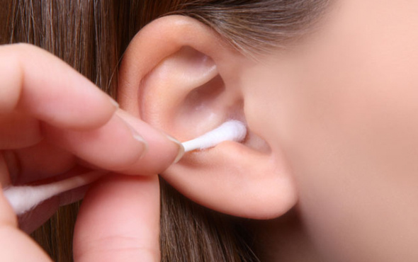 Kulak temizleği nasıl yapılır, evde kulak temizlemek zararlı mı?