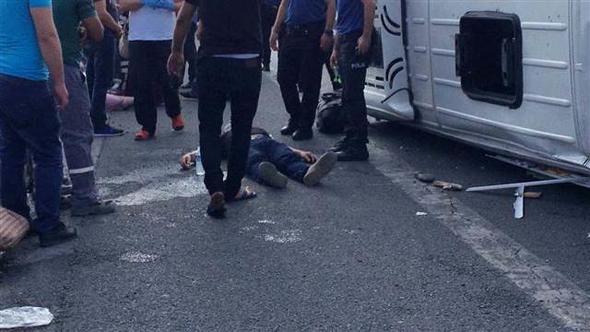 İstanbul Etiler'de feci kaza  2'si ağır 8 kişi yaralandı