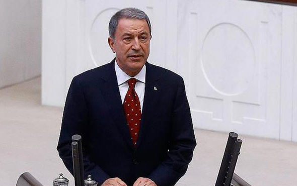 Hulusi Akar'dan 2 askerle ilgili açıklama