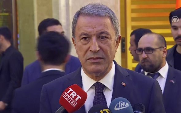 Hulusi Akar'dan 2 askerle ilgili açıklama