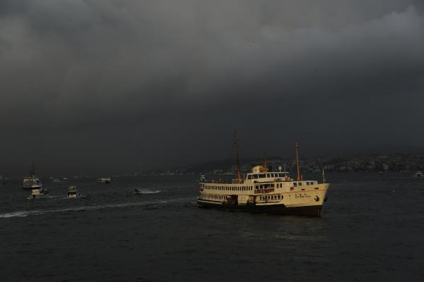 Meteoroloji'den İstanbul'da 10 ilçe için sel uyarısı