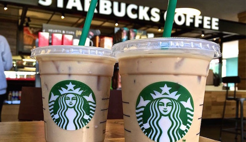 Starbucks'ta boş masaları satan Suriyeli Adem'e müdahale