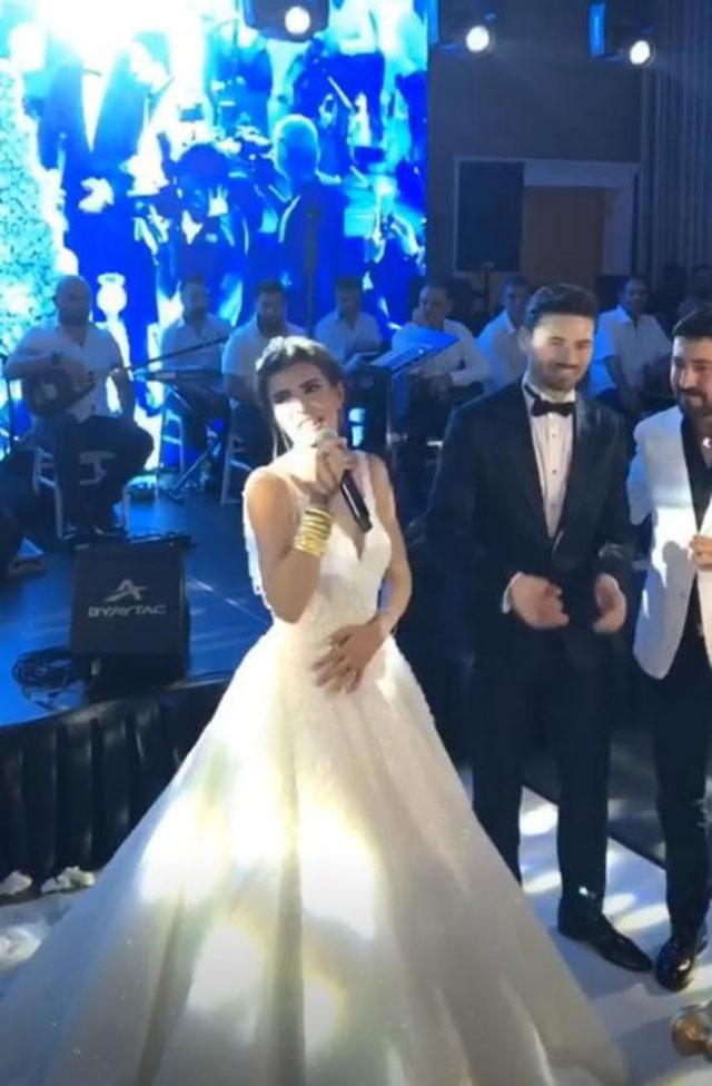 Survivor'ın yıldızı Merve Aydın evlendi! 