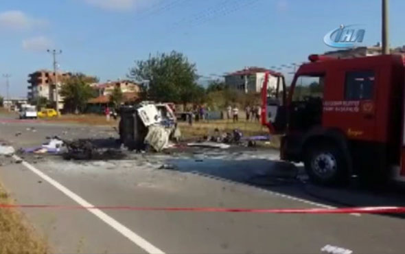 Sakarya'da feci kaza! Ölü ve yaralılar var