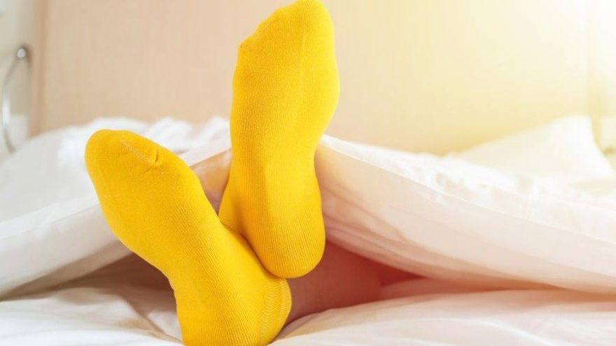 Çorapla uyunur mu demeyin işte çorapla uyumanın hiç bilmediğiniz faydaları