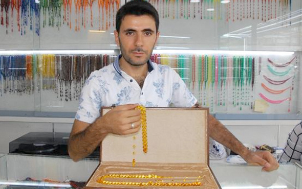 Diyarbakır'da 20 bin dolarlık tespih göz kamaştırıyor 