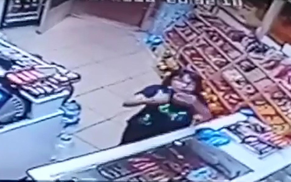 13 yaşındaki kızın market kamerasına yaptığı hareket olay oldu