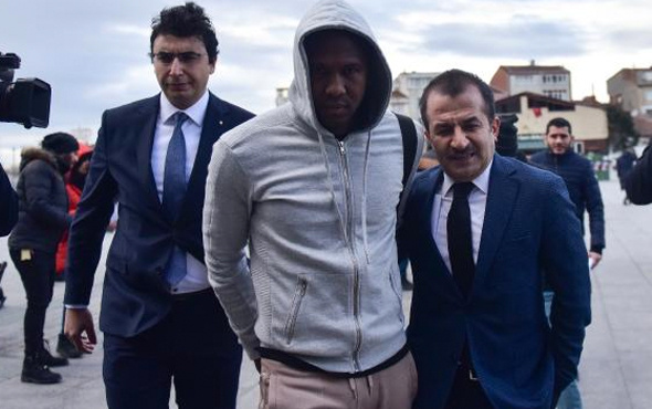 Trabzonsporlu yıldız Rodallega'dan suç duyurusu