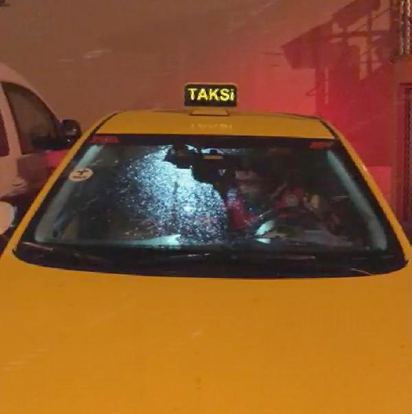 Taksideki düzenek polisi şaşkına çevirdi kumandaya basılınca