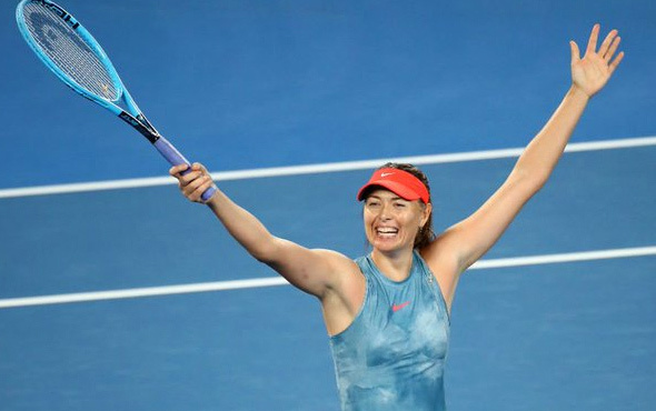 Sharapova, son şampiyon Wozniacki’yi eledi