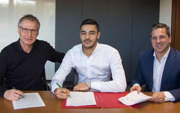 Ozan Kabak Bayern Münih'e gidecek mi? Stuttgart açıkladı
