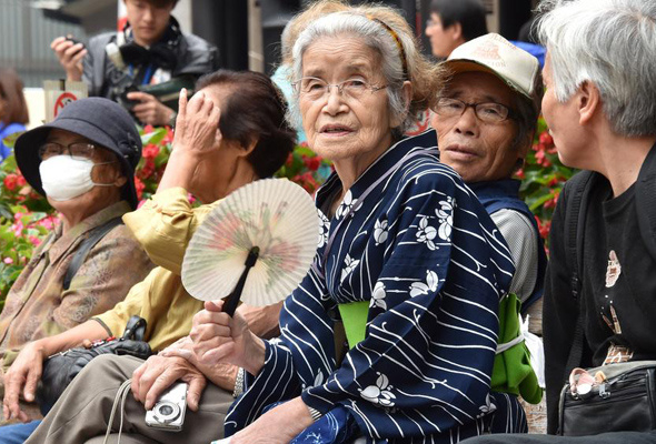 Japonlar çalışmaya doymuyor emeklilik yaşının 70 olmasını istediler