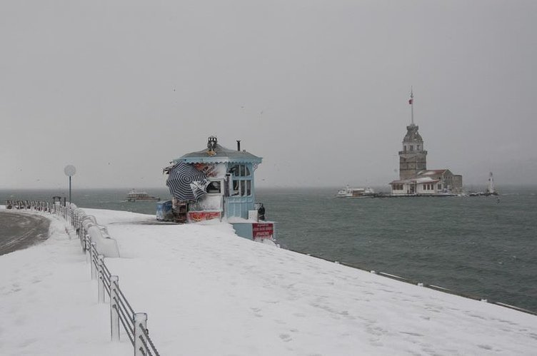 İstanbul'da karın yağacağı tarih belli oldu 'Sibirya Ekspresi' uyarısı geldi