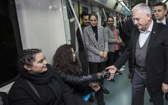 TBMM Başkanı Yıldırım, Marmaray ile yolculuk yaptı