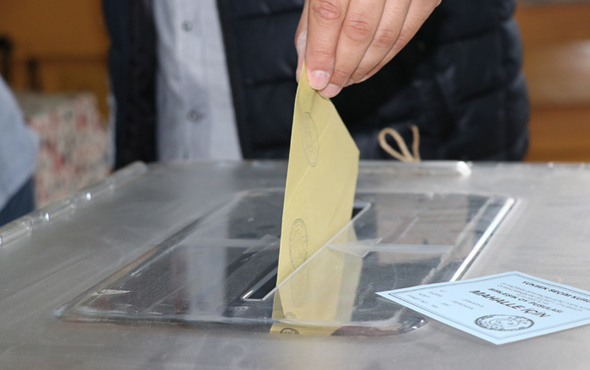 Son anketler İstanbul ve Ankara'da kim kazanacak Google verilerine bakın!