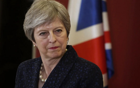 İngiltere Başbakanı May 'B planını' açıkladı