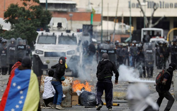 Venezuela’daki olaylarda 268 gözaltı! Resmi açıklamalarda ölü sayısı yok