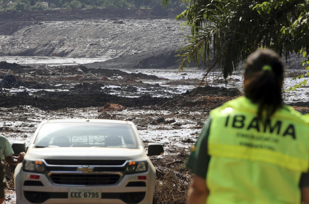 Brezilya'da atık barajı çöktü: 200 kayıp